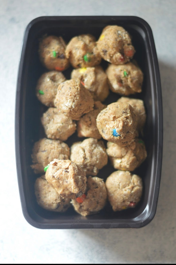 Monster Cookie Energy Bites